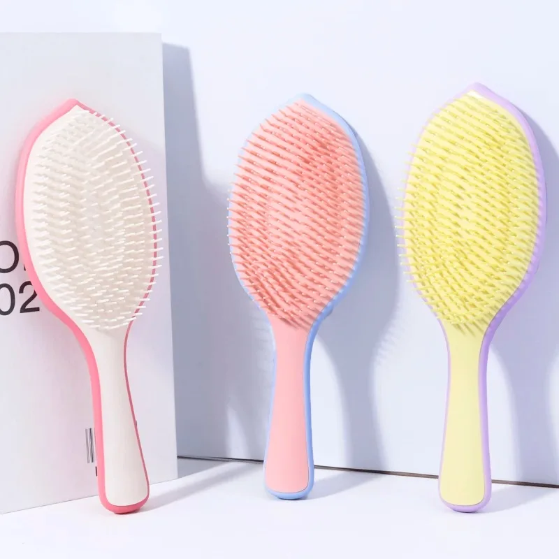 Comb Fine Tooth - หวีแปรงผมรูปใบไม้ 1 ชิ้น หวีซี่ละเอียด หวีลมแบบมีเบาะลม ช่วยให้ผมฟู